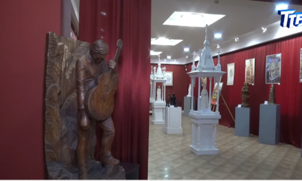 Открылась выставка троицкого скульптора Геннадия Уденеева